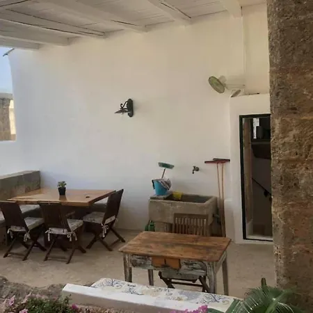 Casetta Delle Anfore